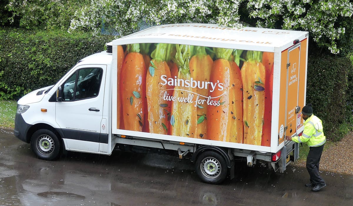 Sainsbury's 扩大内部机构，目标是提高工作效率