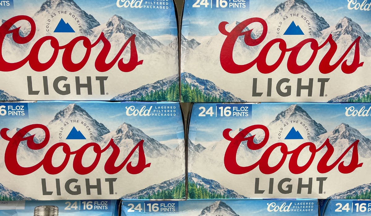 Molson Coors：百威淡啤的强烈反对导致了对公司有利的“永久转变”