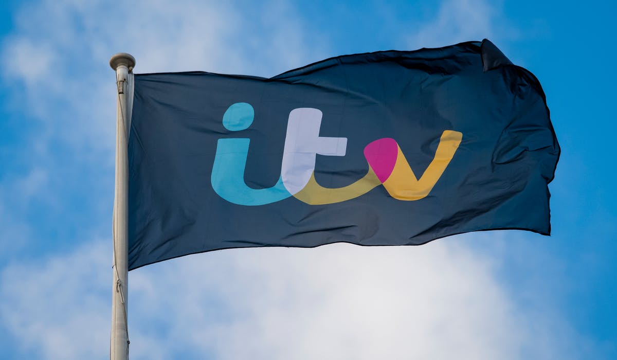 ITV 的利润因更广泛的广告衰退而大幅下滑