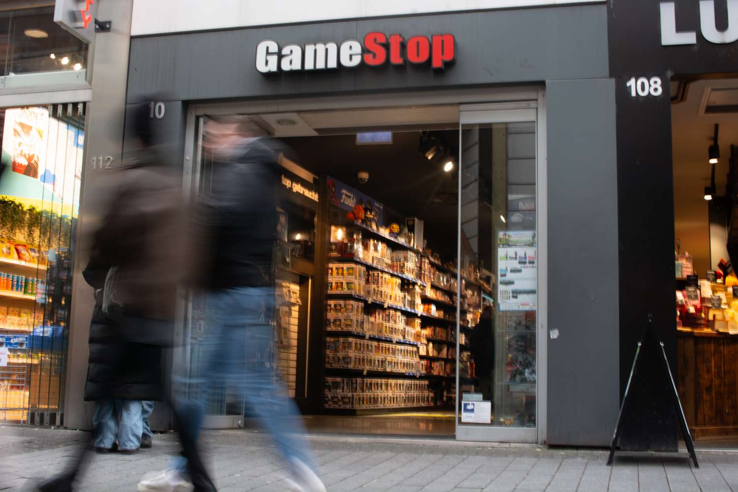 《咆哮的小猫》推文后 GameStop 股价飙升