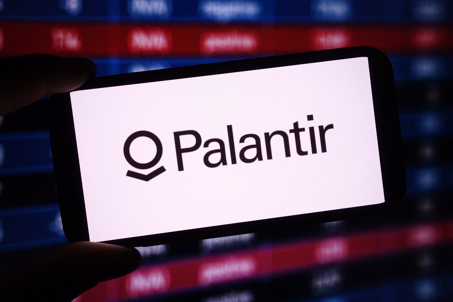 Palantir Technologies 股价在一切调整后回落